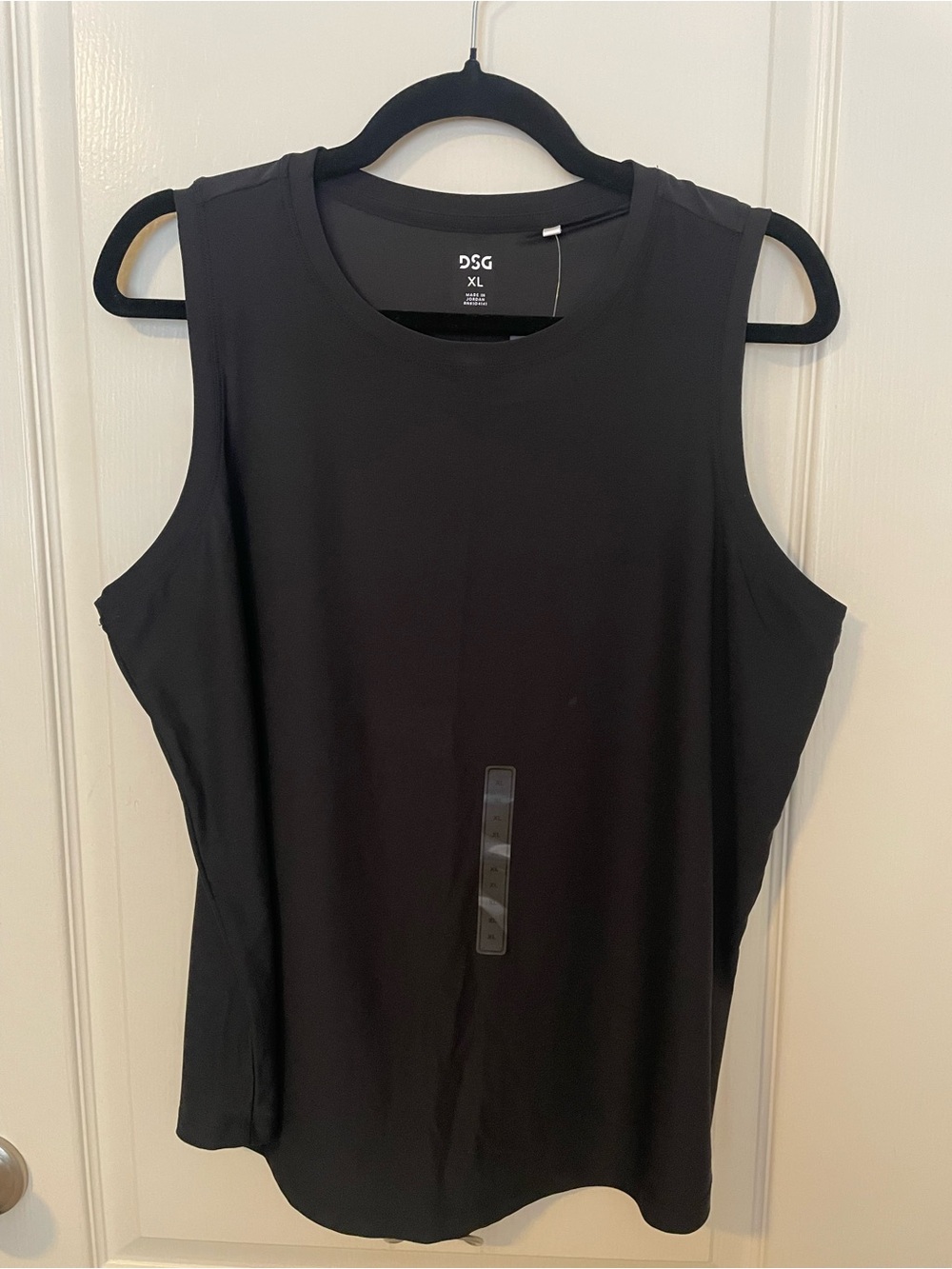 Bundle of four DSG Black Performance Tops All XL